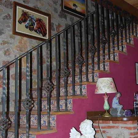 Ca L'agustinet Kır Evi *